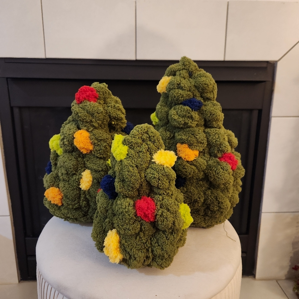 Chunky Yarn Christmas Trees Holiday Decor